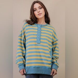 J2 very J stripped cotton blend small medium large sweatshirt boutique nwt